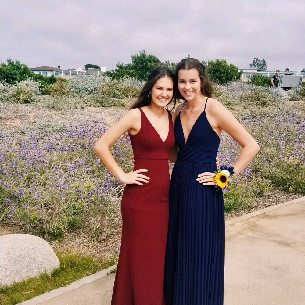 Elegant Burgundy Maxi Dresses